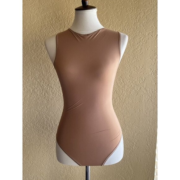 SKIMS Kim Kardashian Jelly Sheer Crewneck Thong Bodysuit In Sienna Size S - Picture 5 of 8